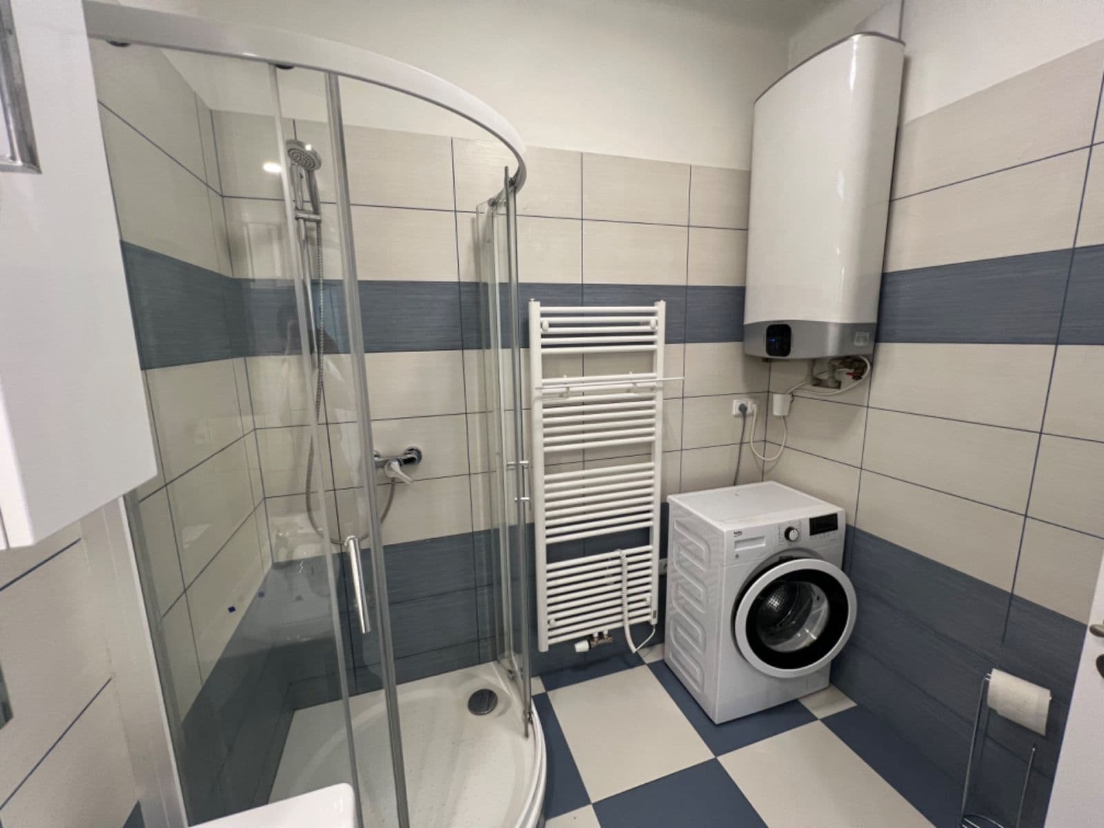 Pronájem bytu 2+kk 55 m², Letenské náměstí, Praha, Praha Pronájem bytu 2+kk 55 m², Letenské náměstí, Praha, Praha