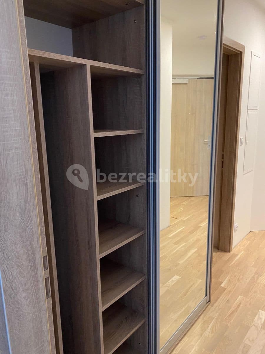 Pronájem bytu 2+kk 62 m², Kytínská, Praha, Praha Pronájem bytu 2+kk 62 m², Kytínská, Praha, Praha