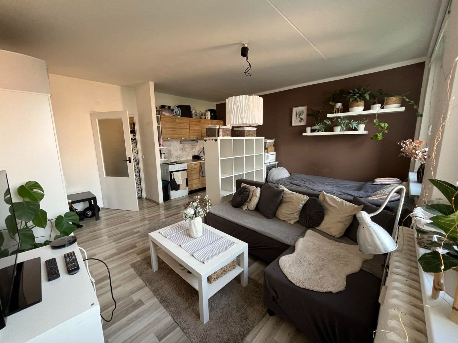 Pronájem bytu Garsoniéra 33 m², Velkopavlovická, Brno, Jihomoravský kraj Pronájem bytu Garsoniéra 33 m², Velkopavlovická, Brno, Jihomoravský kraj
