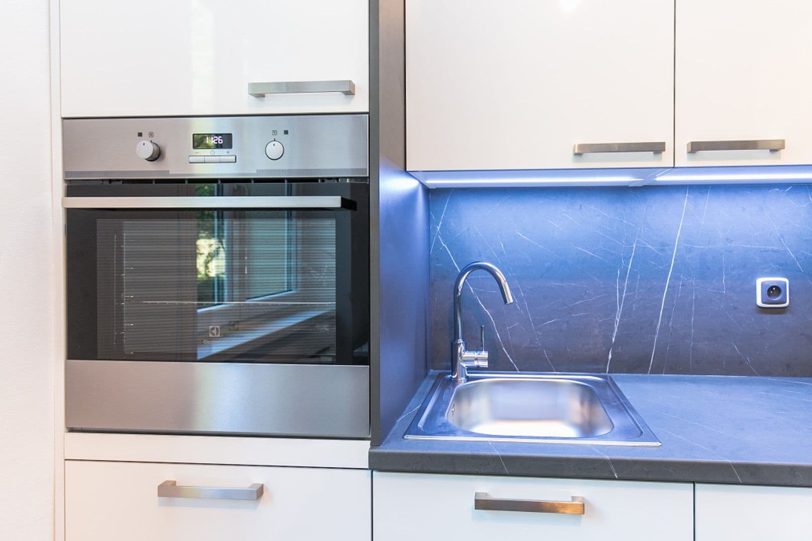 Pronájem bytu 2+1 61 m², Kladenská, Praha, Praha Pronájem bytu 2+1 61 m², Kladenská, Praha, Praha