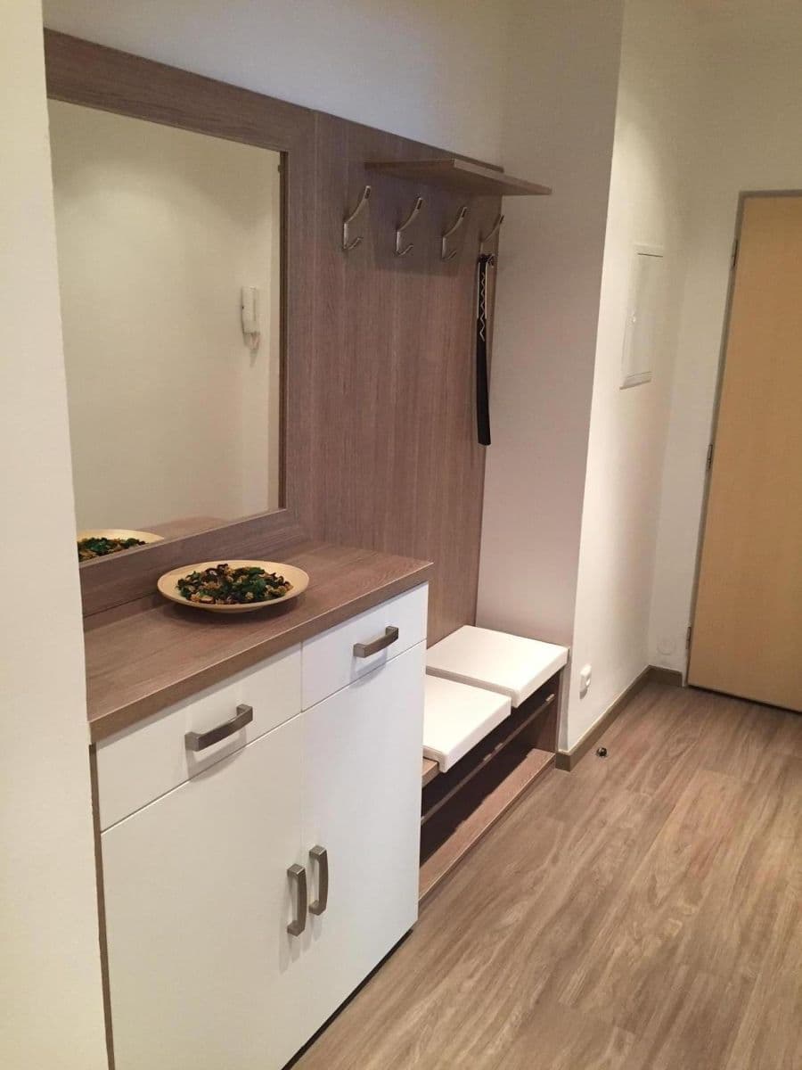 Pronájem bytu 2+1 61 m², Kladenská, Praha, Praha Pronájem bytu 2+1 61 m², Kladenská, Praha, Praha