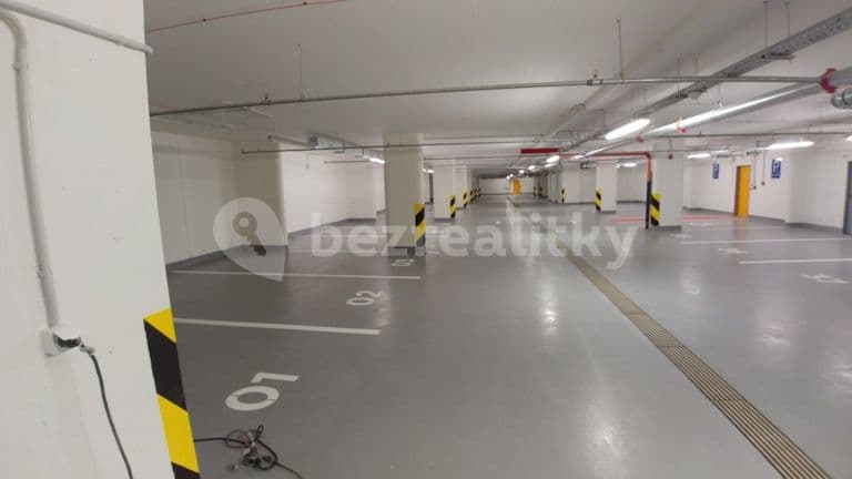 Pronájem bytu 2+kk 62 m², Modenská, Praha, Praha Pronájem bytu 2+kk 62 m², Modenská, Praha, Praha