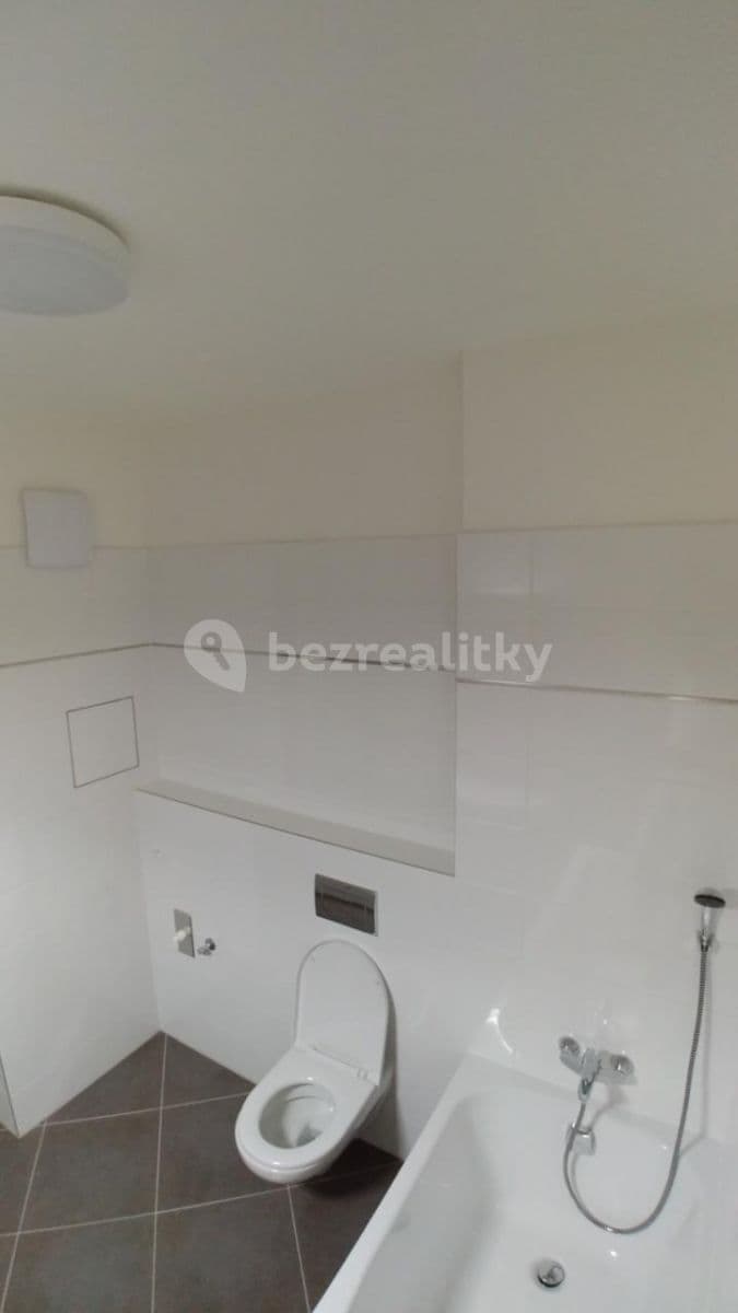 Pronájem bytu 2+kk 62 m², Modenská, Praha, Praha Pronájem bytu 2+kk 62 m², Modenská, Praha, Praha