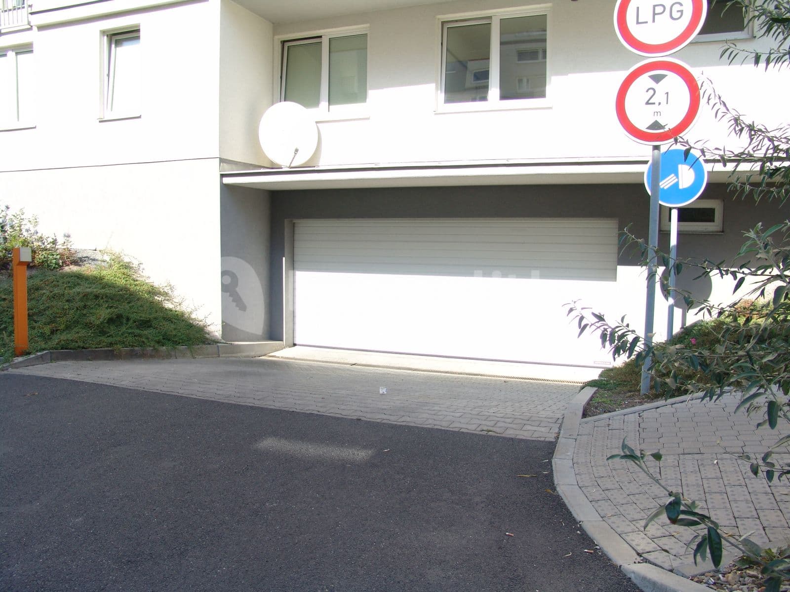 Pronájem garáže 20 m², Na Palouku, Praha, Praha Pronájem garáže 20 m², Na Palouku, Praha, Praha