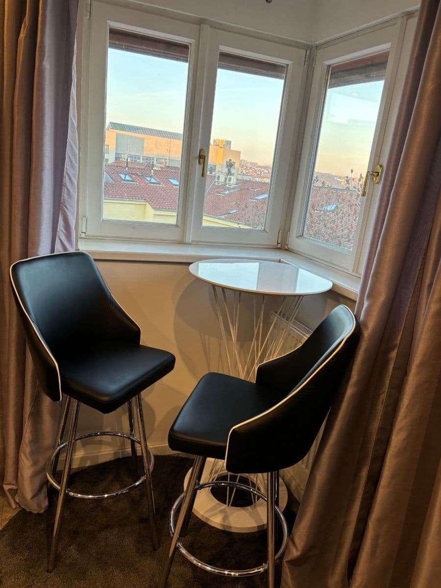 Pronájem bytu 2+kk 65 m², Milady Horákové, Praha, Praha Pronájem bytu 2+kk 65 m², Milady Horákové, Praha, Praha