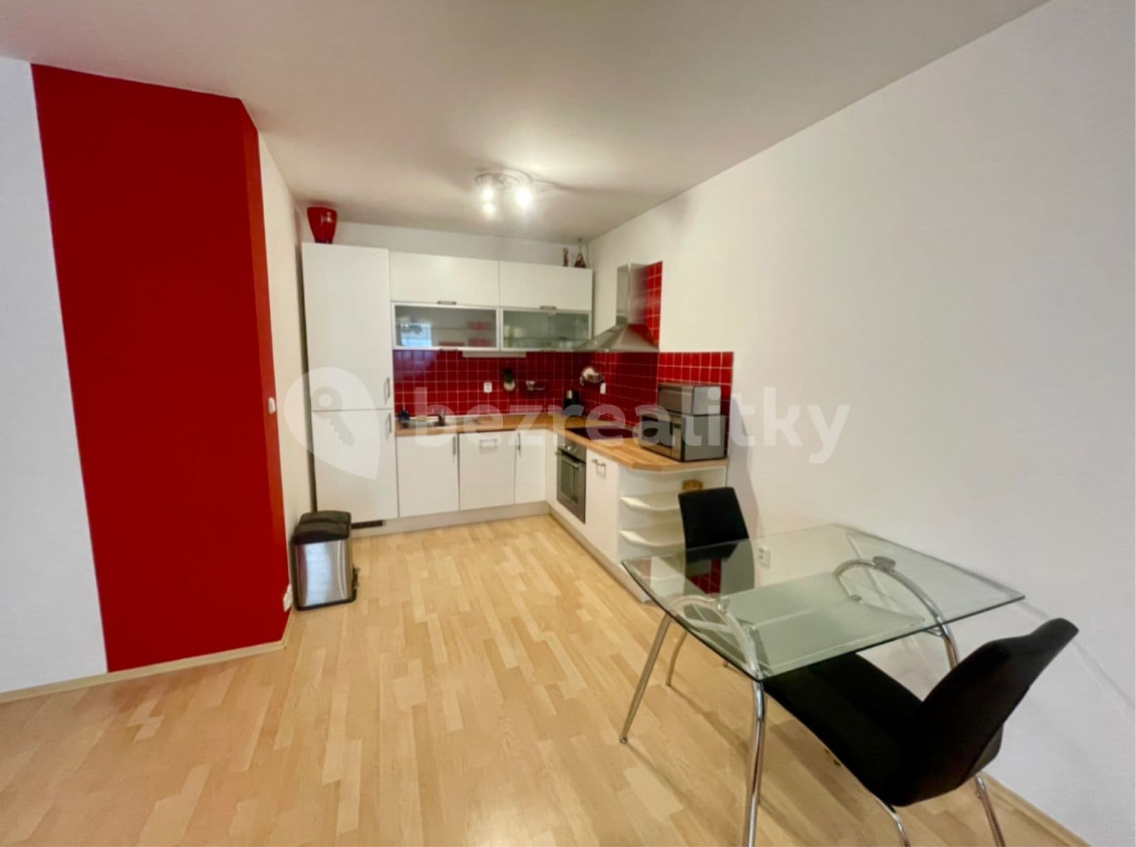Pronájem bytu 2+kk 66 m², Budapešťská, Praha, Praha Pronájem bytu 2+kk 66 m², Budapešťská, Praha, Praha