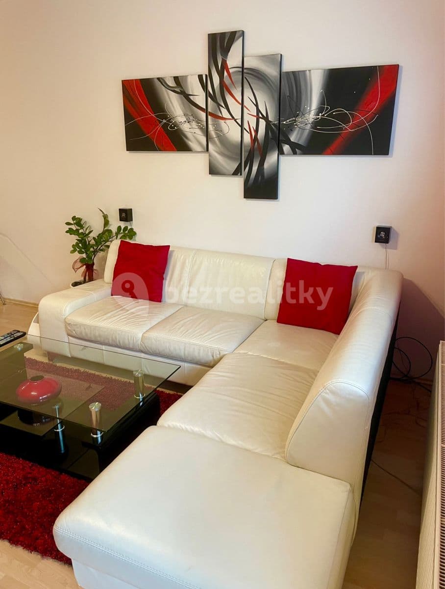 Pronájem bytu 2+kk 66 m², Budapešťská, Praha, Praha Pronájem bytu 2+kk 66 m², Budapešťská, Praha, Praha