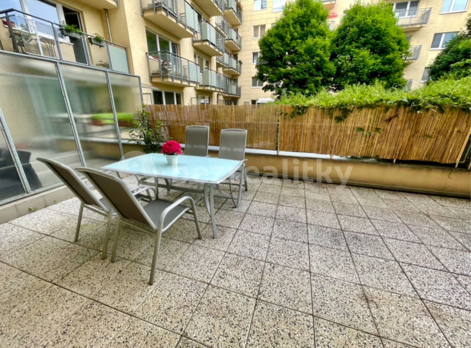 Pronájem bytu 2+kk 66 m², Budapešťská, Praha, Praha Pronájem bytu 2+kk 66 m², Budapešťská, Praha, Praha