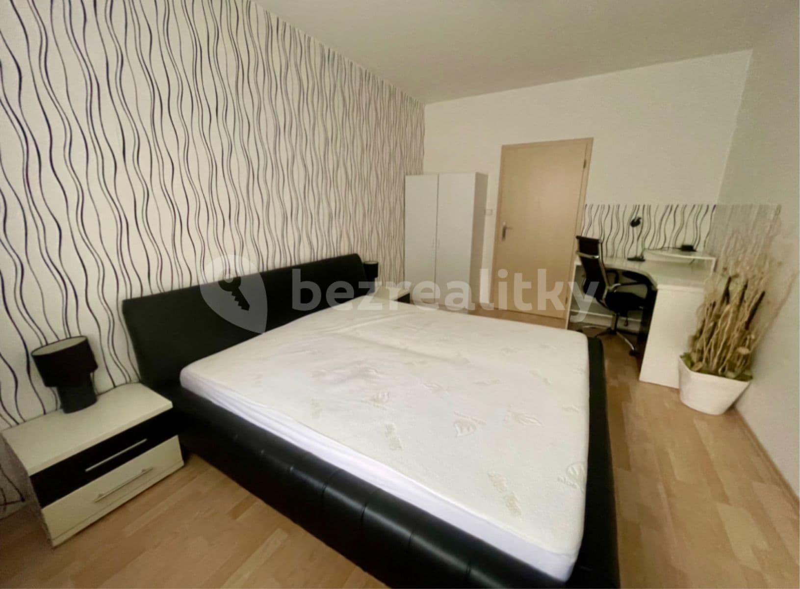 Pronájem bytu 2+kk 66 m², Budapešťská, Praha, Praha Pronájem bytu 2+kk 66 m², Budapešťská, Praha, Praha