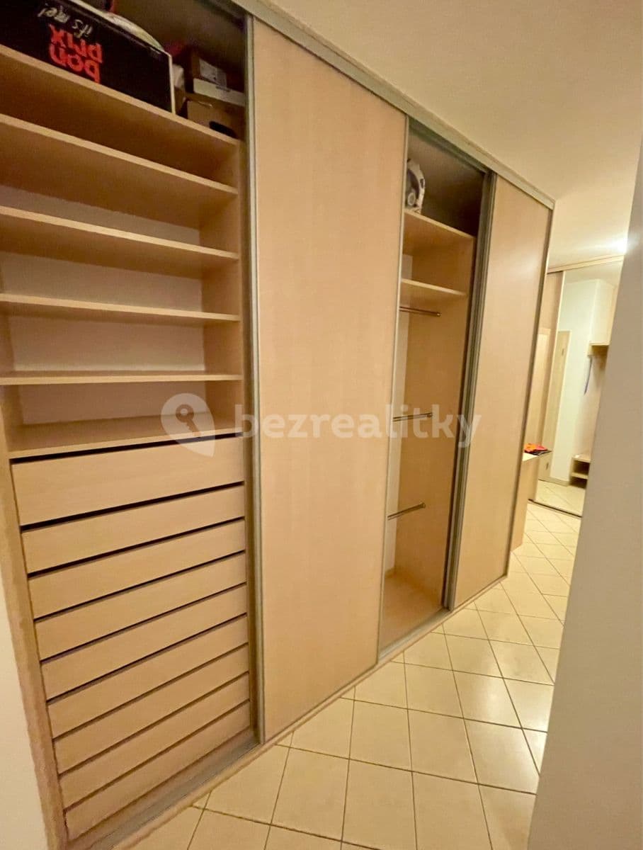 Pronájem bytu 2+kk 66 m², Budapešťská, Praha, Praha Pronájem bytu 2+kk 66 m², Budapešťská, Praha, Praha