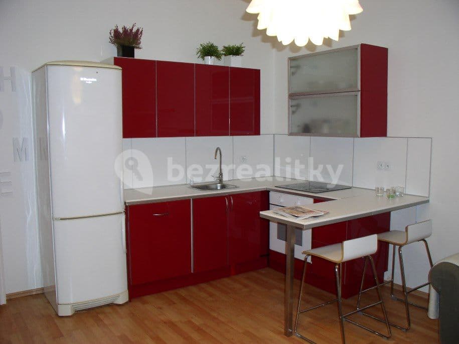 Pronájem bytu 2+kk 44 m², Pod Kavalírkou, Praha, Praha Pronájem bytu 2+kk 44 m², Pod Kavalírkou, Praha, Praha