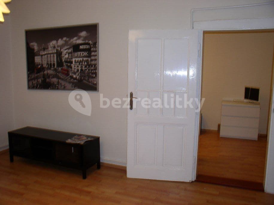 Pronájem bytu 2+kk 44 m², Pod Kavalírkou, Praha, Praha Pronájem bytu 2+kk 44 m², Pod Kavalírkou, Praha, Praha