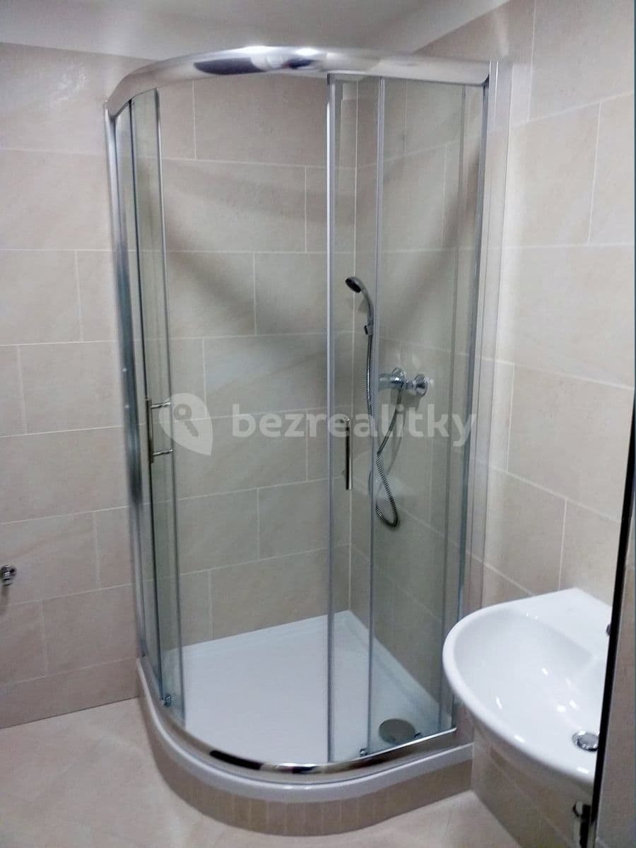 Pronájem bytu 1+kk 37 m², Mantovská, Praha, Praha Pronájem bytu 1+kk 37 m², Mantovská, Praha, Praha
