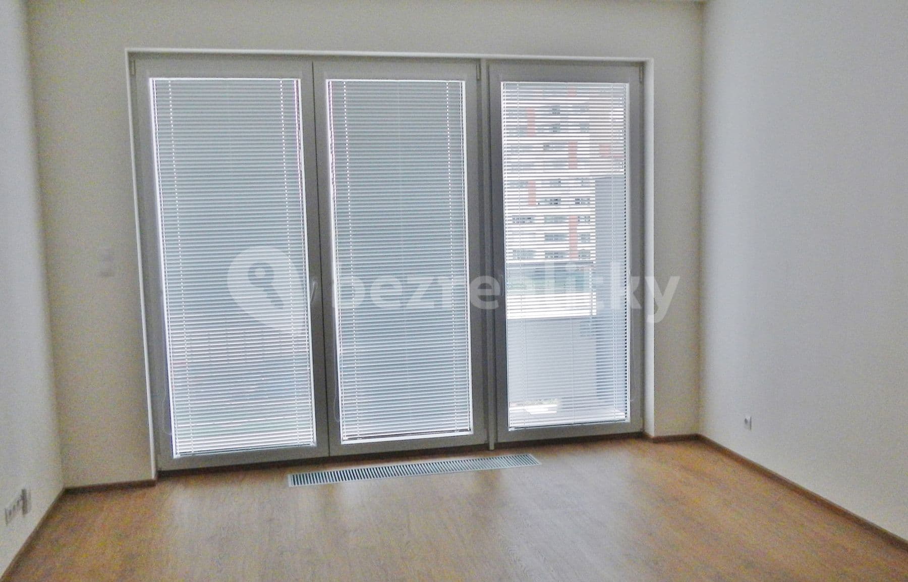 Pronájem bytu 1+kk 37 m², Mantovská, Praha, Praha Pronájem bytu 1+kk 37 m², Mantovská, Praha, Praha