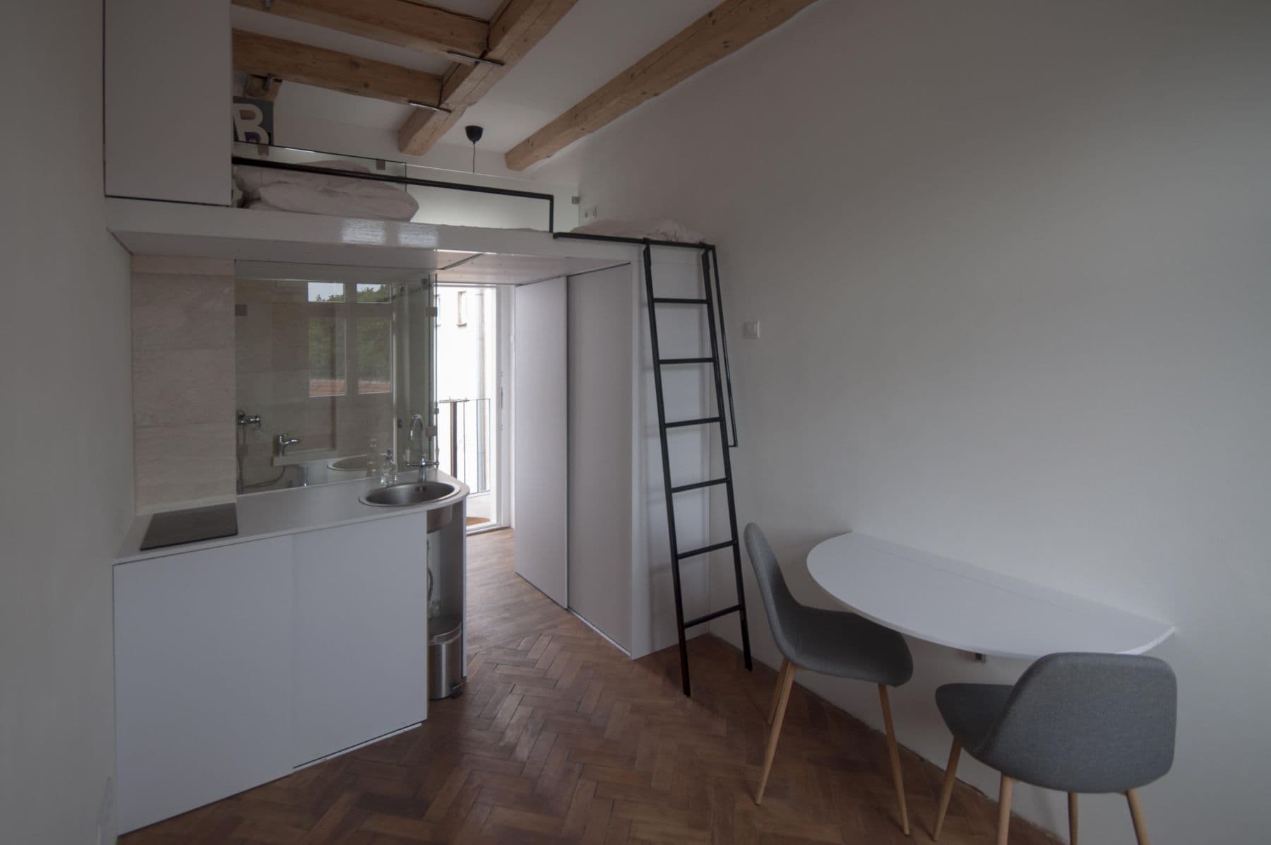 Pronájem bytu Garsoniéra 12 m², Milady Horákové, Brno, Jihomoravský kraj Pronájem bytu Garsoniéra 12 m², Milady Horákové, Brno, Jihomoravský kraj