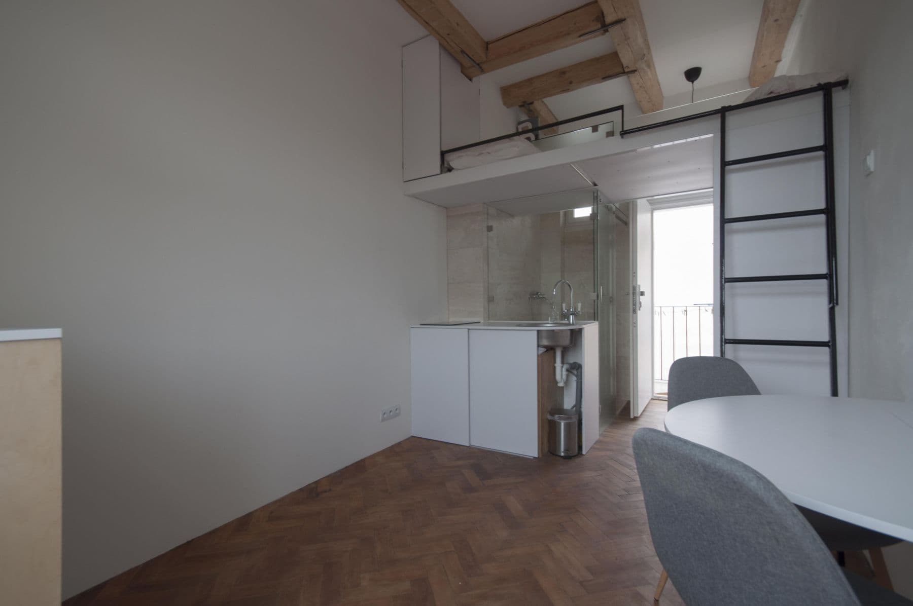 Pronájem bytu Garsoniéra 12 m², Milady Horákové, Brno, Jihomoravský kraj Pronájem bytu Garsoniéra 12 m², Milady Horákové, Brno, Jihomoravský kraj