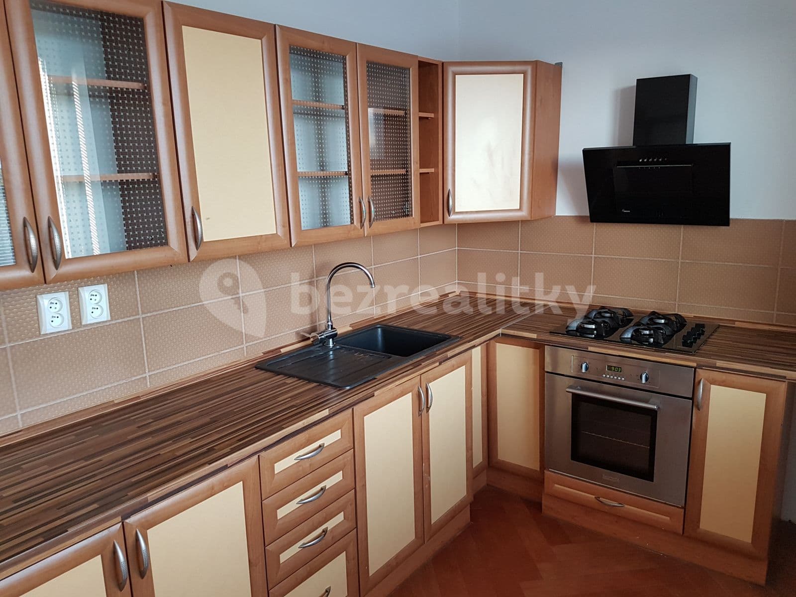 Pronájem bytu 2+1 55 m², Pionýrů, Most, Ústecký kraj Pronájem bytu 2+1 55 m², Pionýrů, Most, Ústecký kraj