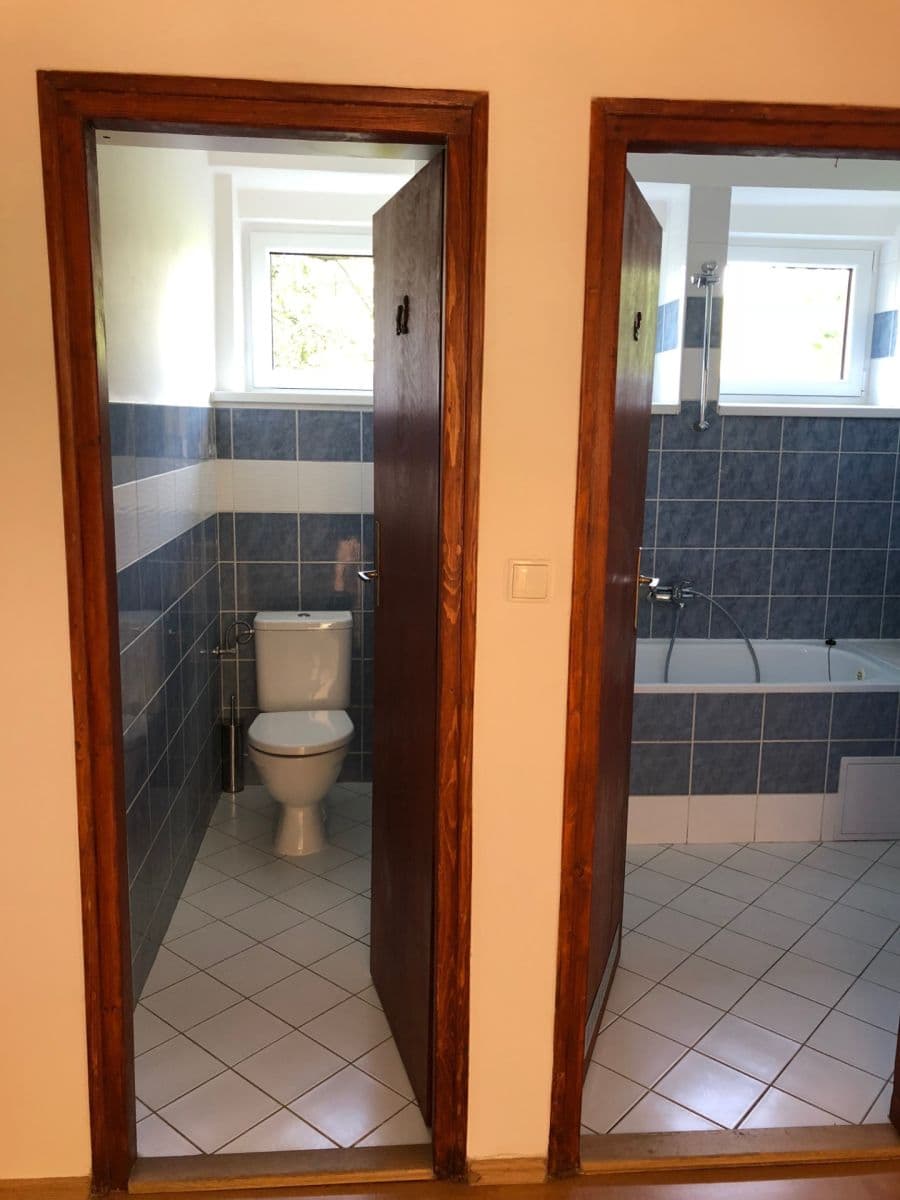 Pronájem bytu 3+1 85 m², Pod Kesnerkou, Praha, Praha Pronájem bytu 3+1 85 m², Pod Kesnerkou, Praha, Praha