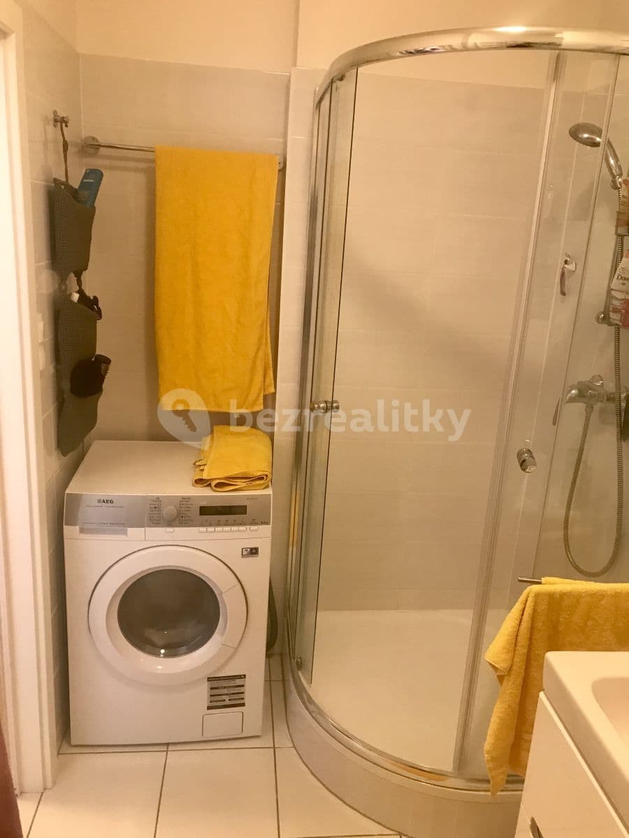 Pronájem bytu 1+kk 34 m², Milose Havla, Praha, Praha Pronájem bytu 1+kk 34 m², Milose Havla, Praha, Praha