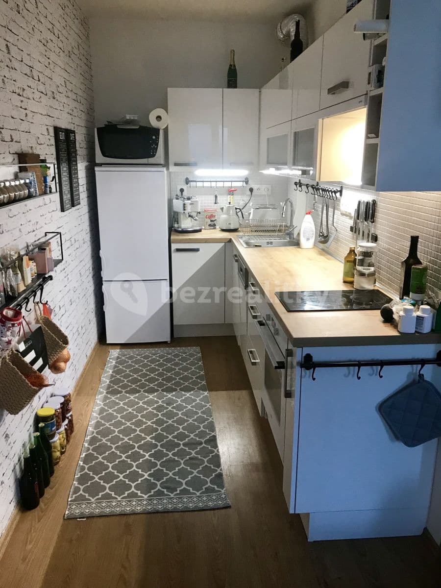 Pronájem bytu 1+kk 34 m², Milose Havla, Praha, Praha Pronájem bytu 1+kk 34 m², Milose Havla, Praha, Praha