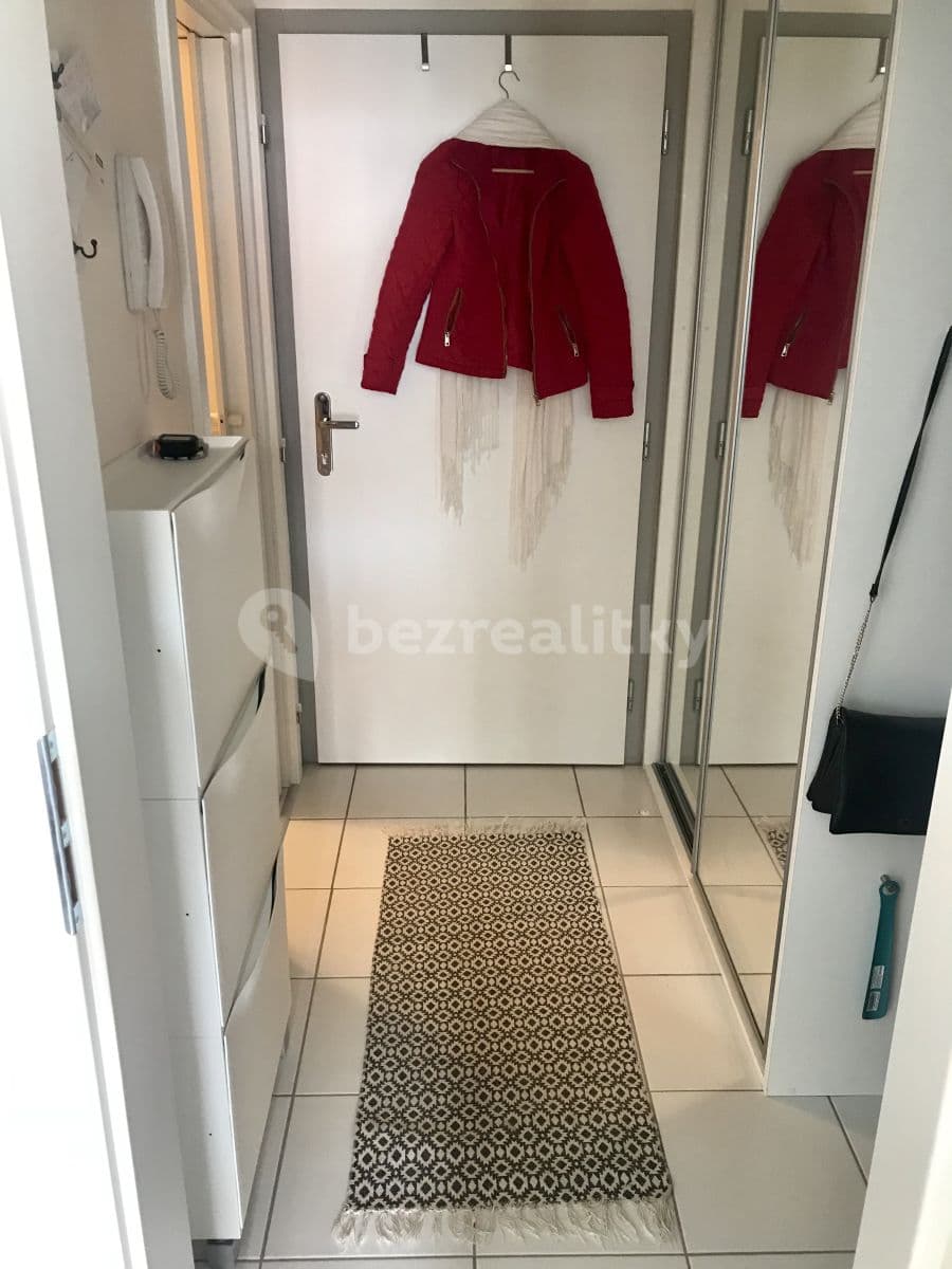 Pronájem bytu 1+kk 34 m², Milose Havla, Praha, Praha Pronájem bytu 1+kk 34 m², Milose Havla, Praha, Praha