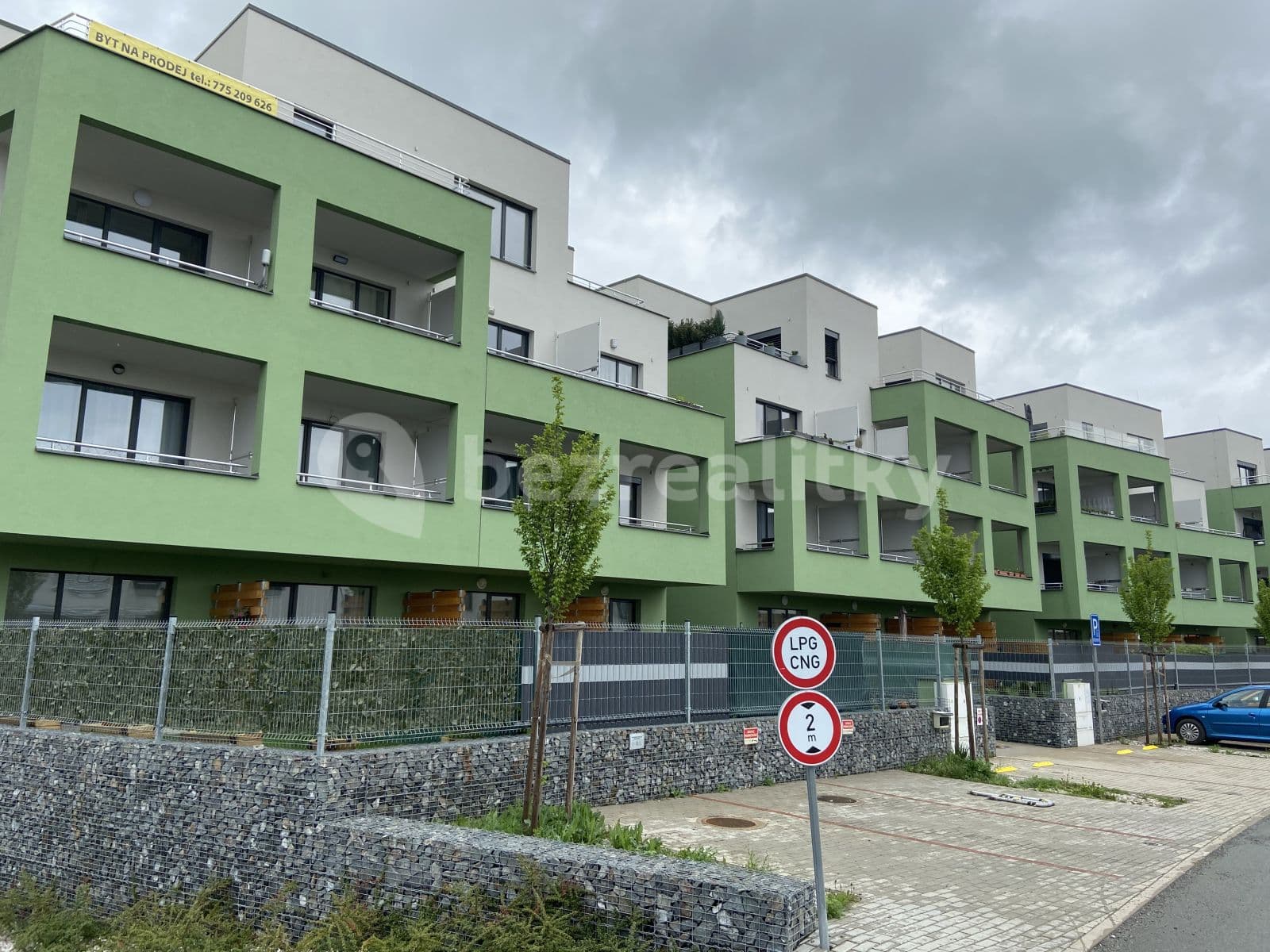 Pronájem bytu 1+kk 43 m², Premonstrátů, Chýně, Středočeský kraj Pronájem bytu 1+kk 43 m², Premonstrátů, Chýně, Středočeský kraj