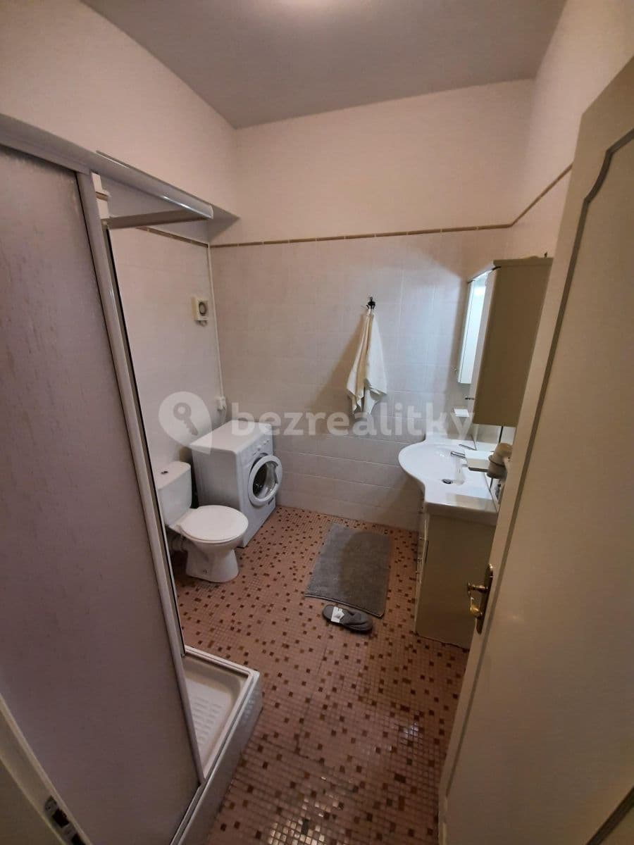 Pronájem bytu 1+1 33 m², Duškova, Praha, Praha Pronájem bytu 1+1 33 m², Duškova, Praha, Praha