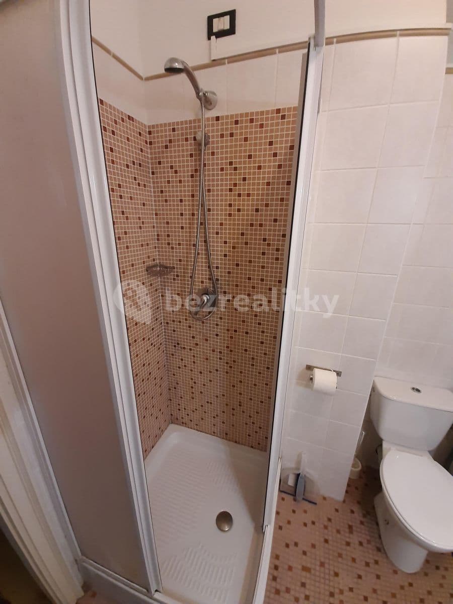 Pronájem bytu 1+1 33 m², Duškova, Praha, Praha Pronájem bytu 1+1 33 m², Duškova, Praha, Praha