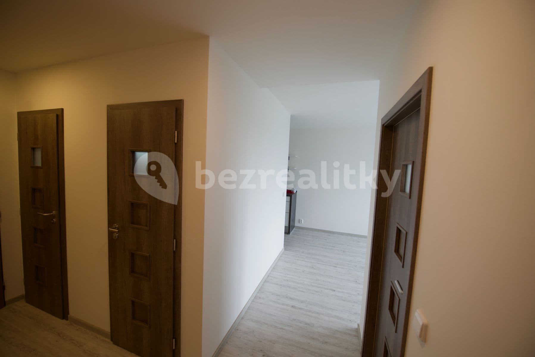 Pronájem bytu 2+kk 45 m², Zázvorkova, Praha, Praha Pronájem bytu 2+kk 45 m², Zázvorkova, Praha, Praha