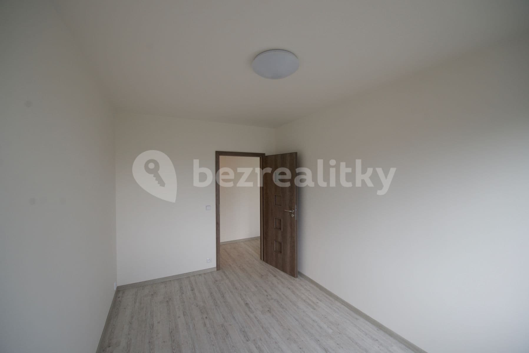 Pronájem bytu 2+kk 45 m², Zázvorkova, Praha, Praha Pronájem bytu 2+kk 45 m², Zázvorkova, Praha, Praha