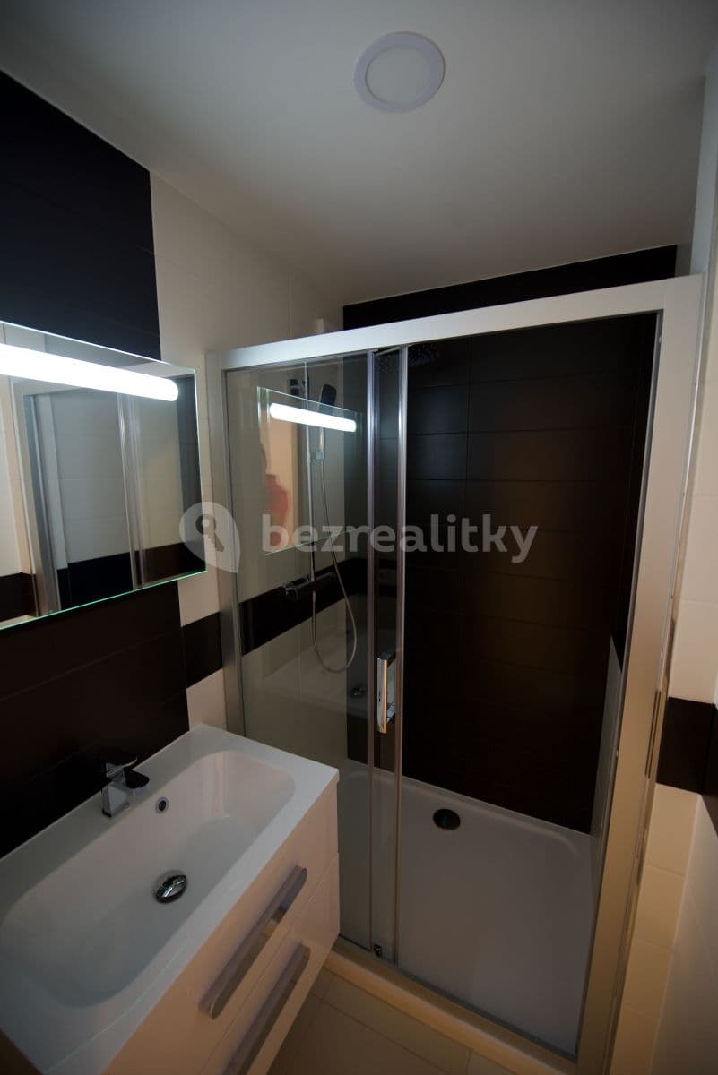 Pronájem bytu 2+kk 45 m², Zázvorkova, Praha, Praha Pronájem bytu 2+kk 45 m², Zázvorkova, Praha, Praha