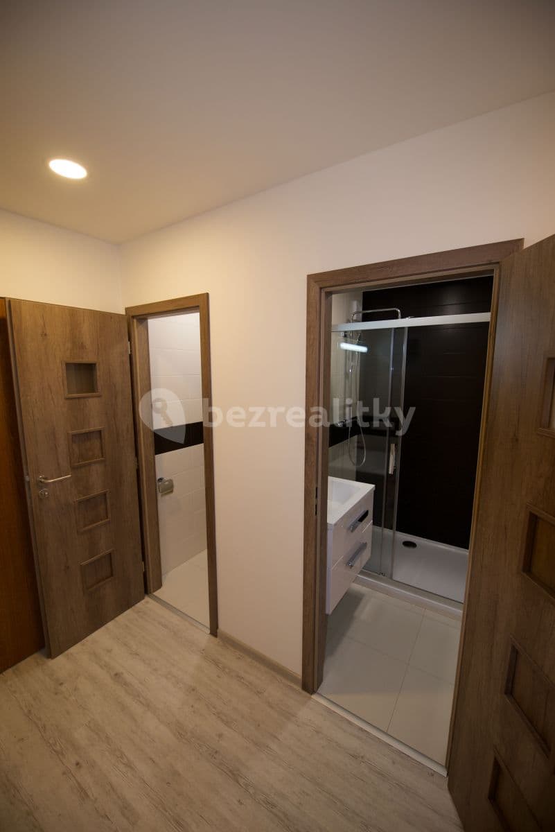 Pronájem bytu 2+kk 45 m², Zázvorkova, Praha, Praha Pronájem bytu 2+kk 45 m², Zázvorkova, Praha, Praha