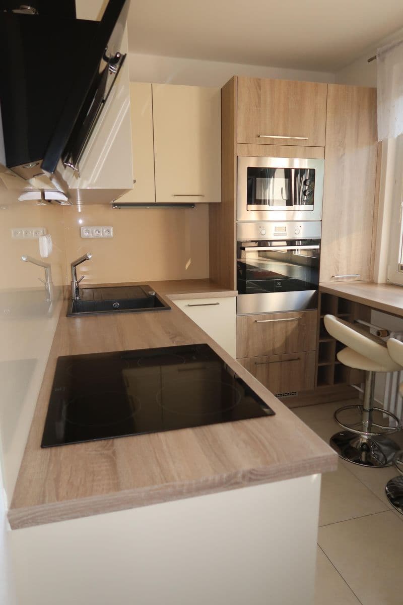 Pronájem bytu 2+1 54 m², Nad Alejí, Praha, Praha Pronájem bytu 2+1 54 m², Nad Alejí, Praha, Praha