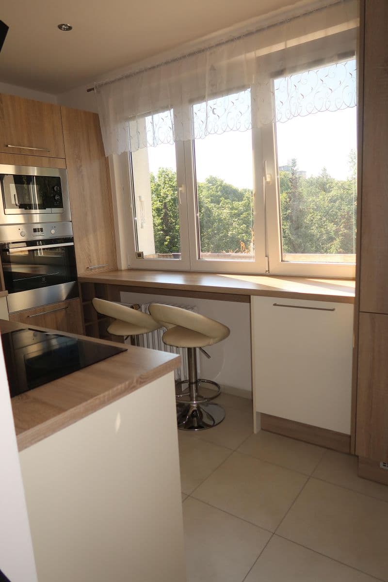 Pronájem bytu 2+1 54 m², Nad Alejí, Praha, Praha Pronájem bytu 2+1 54 m², Nad Alejí, Praha, Praha