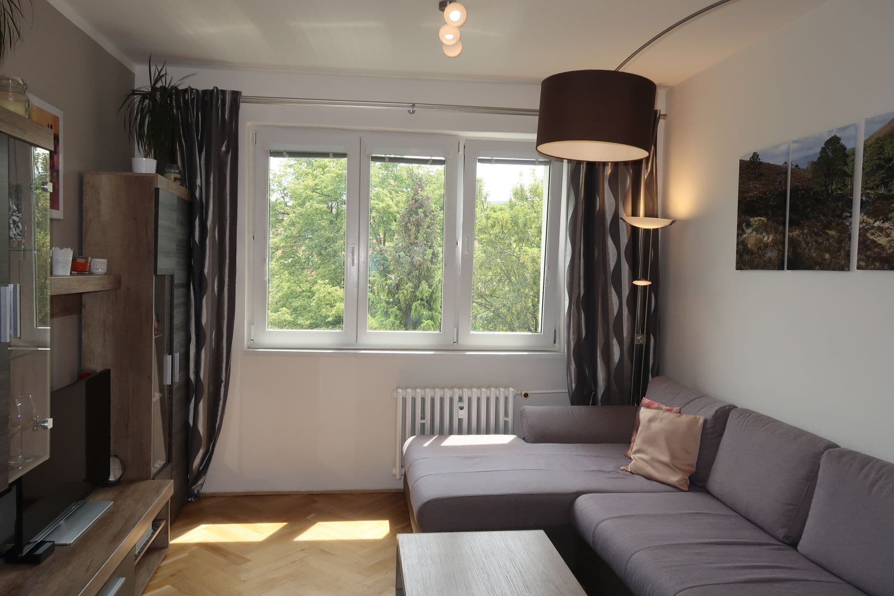 Pronájem bytu 2+1 54 m², Nad Alejí, Praha, Praha Pronájem bytu 2+1 54 m², Nad Alejí, Praha, Praha