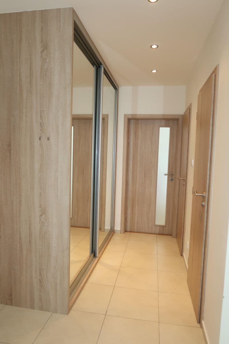 Pronájem bytu 2+1 54 m², Nad Alejí, Praha, Praha Pronájem bytu 2+1 54 m², Nad Alejí, Praha, Praha