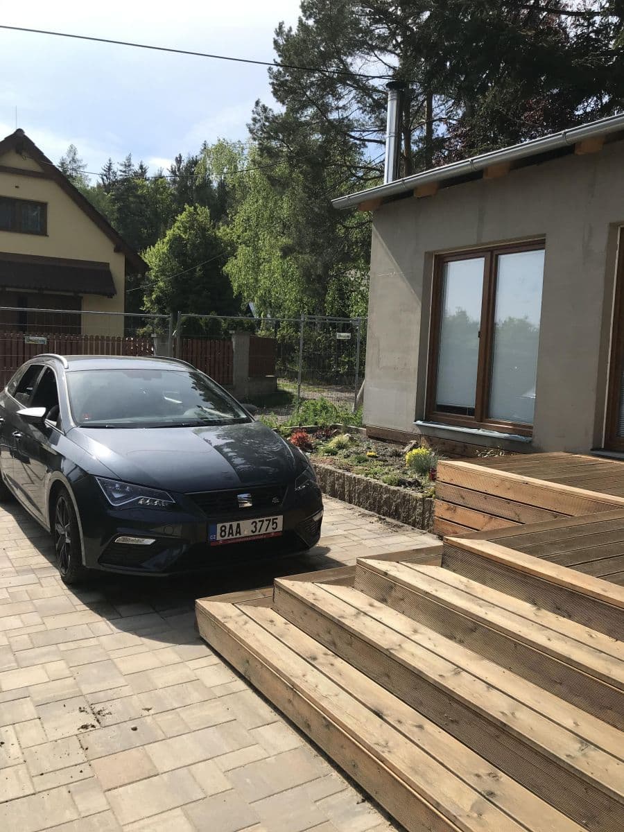 Pronájem bytu 3+kk 887 m², 5. května, Mníšek pod Brdy, Středočeský kraj Pronájem bytu 3+kk 887 m², 5. května, Mníšek pod Brdy, Středočeský kraj