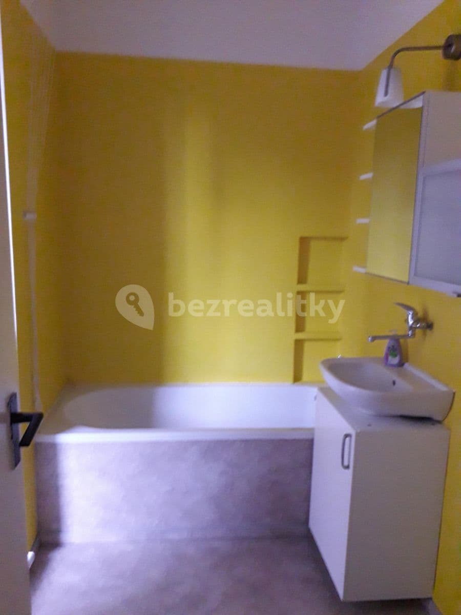 Pronájem bytu 1+1 32 m², Blanická, Olomouc, Olomoucký kraj Pronájem bytu 1+1 32 m², Blanická, Olomouc, Olomoucký kraj