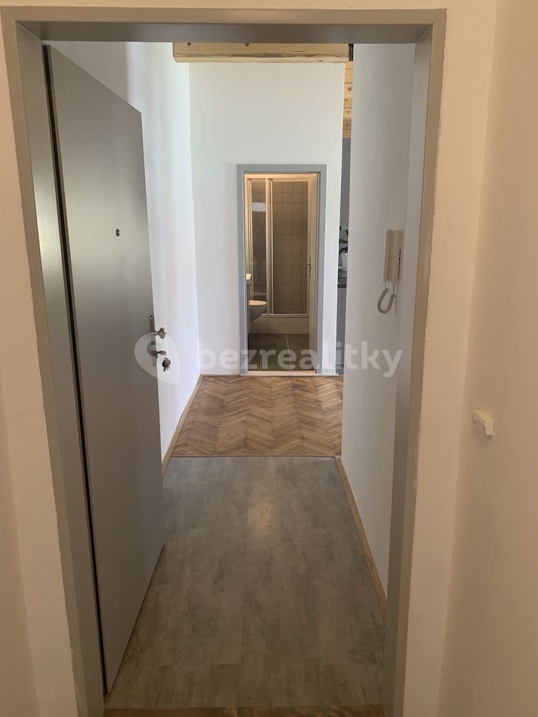 Pronájem bytu 69 m², Mariánské náměstí, Brandýs nad Labem-Stará Boleslav, Středočeský kraj Pronájem bytu 69 m², Mariánské náměstí, Brandýs nad Labem-Stará Boleslav, Středočeský kraj