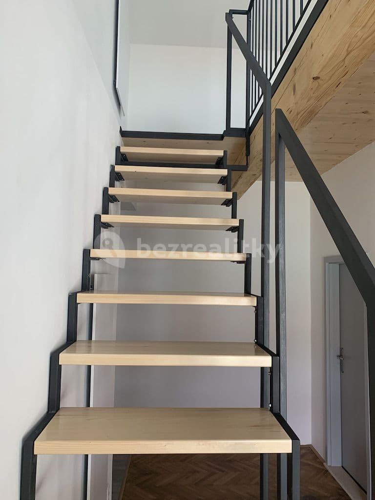 Pronájem bytu 69 m², Mariánské náměstí, Brandýs nad Labem-Stará Boleslav, Středočeský kraj Pronájem bytu 69 m², Mariánské náměstí, Brandýs nad Labem-Stará Boleslav, Středočeský kraj