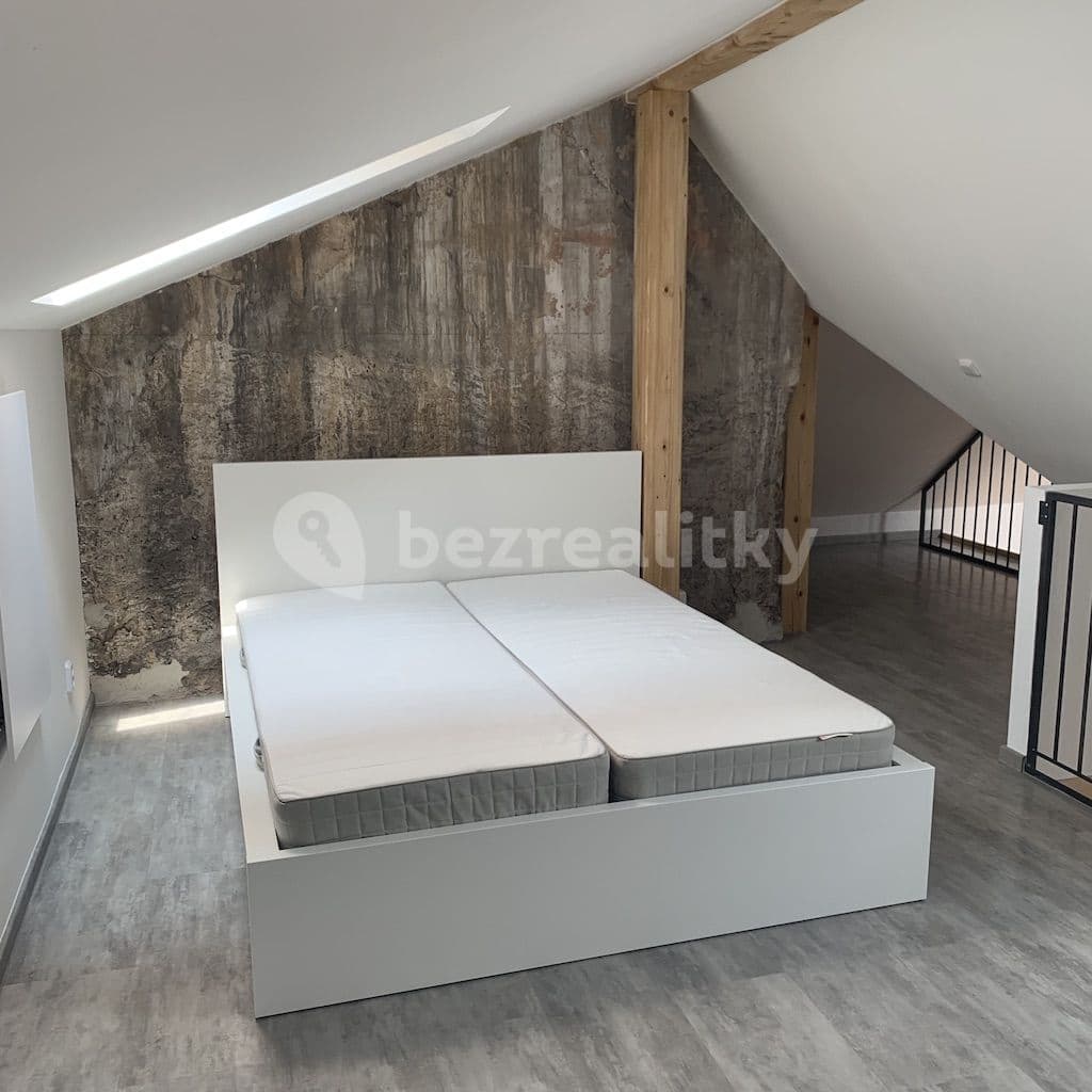 Pronájem bytu 69 m², Mariánské náměstí, Brandýs nad Labem-Stará Boleslav, Středočeský kraj Pronájem bytu 69 m², Mariánské náměstí, Brandýs nad Labem-Stará Boleslav, Středočeský kraj