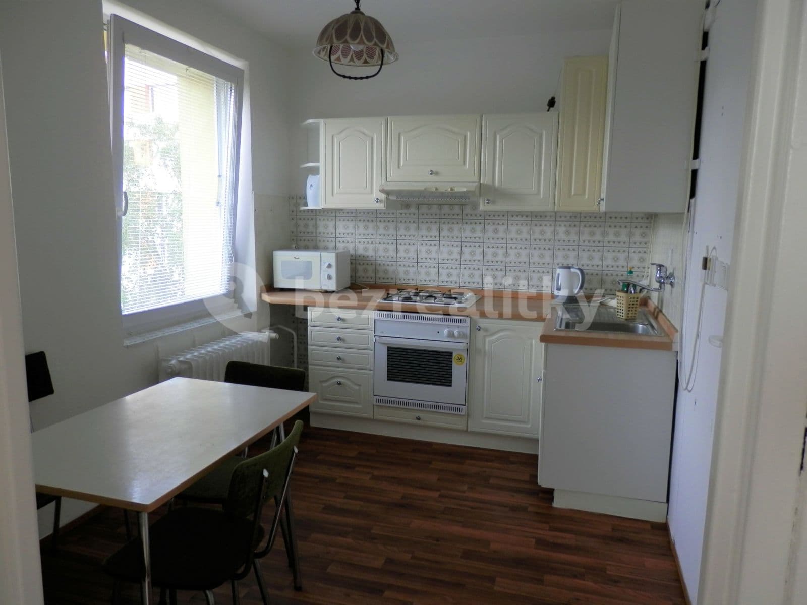 Pronájem bytu 3+1 68 m², Kovařovicova, Praha, Praha Pronájem bytu 3+1 68 m², Kovařovicova, Praha, Praha