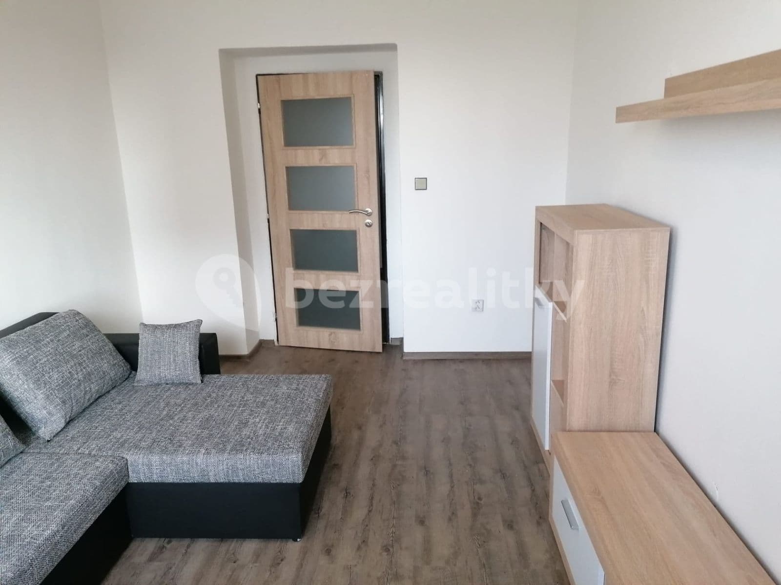 Pronájem bytu 3+1 82 m², U Husova sboru, Pardubice, Pardubický kraj Pronájem bytu 3+1 82 m², U Husova sboru, Pardubice, Pardubický kraj