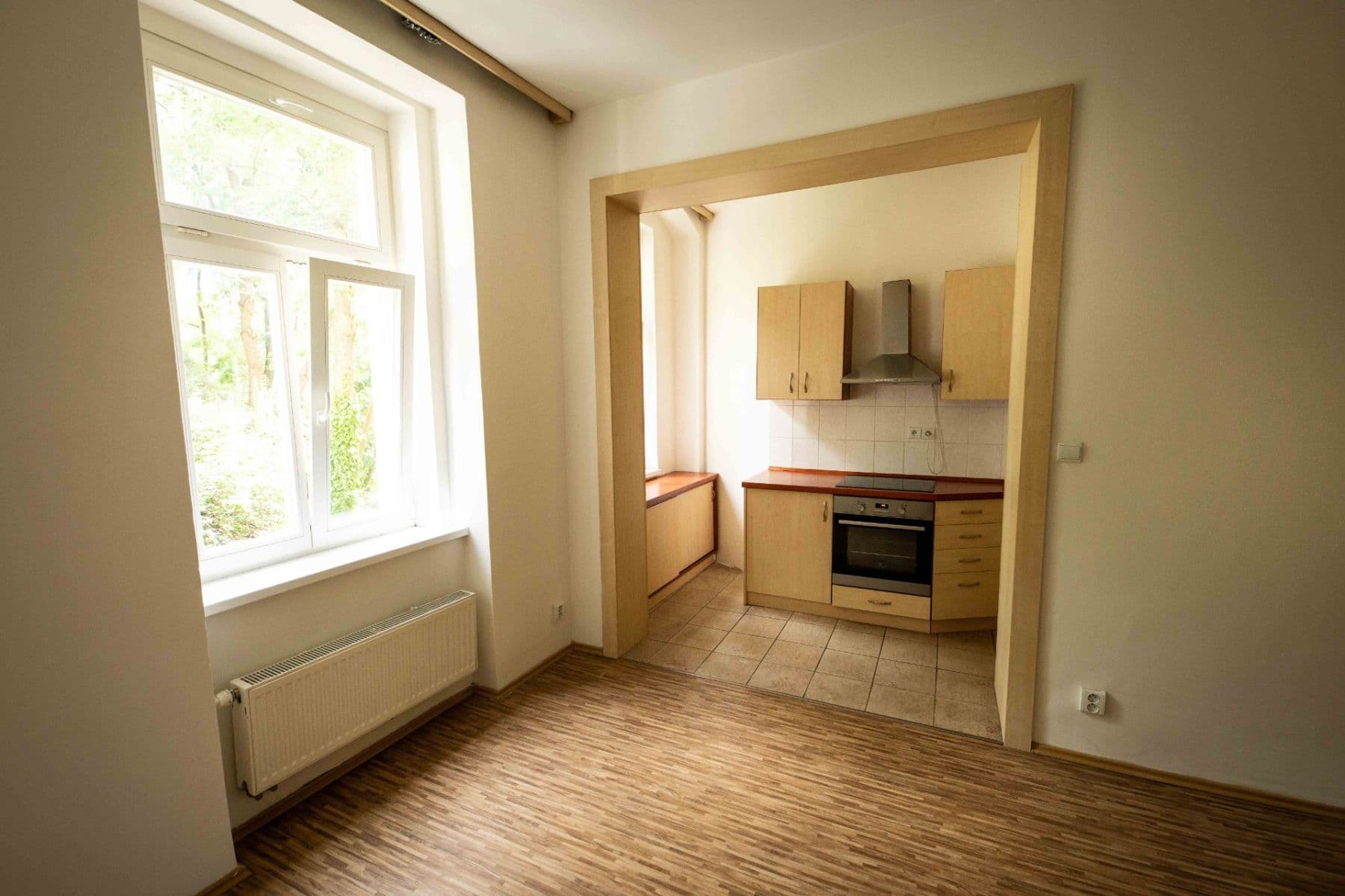 Pronájem bytu 2+1 80 m², Bělehradská, Praha, Praha Pronájem bytu 2+1 80 m², Bělehradská, Praha, Praha