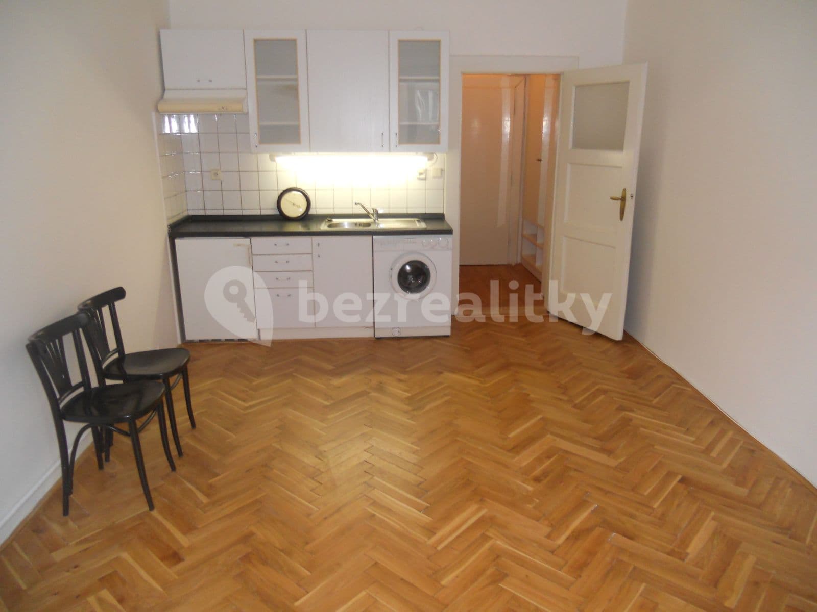 Pronájem bytu 1+kk 25 m², Koulova, Praha, Praha Pronájem bytu 1+kk 25 m², Koulova, Praha, Praha