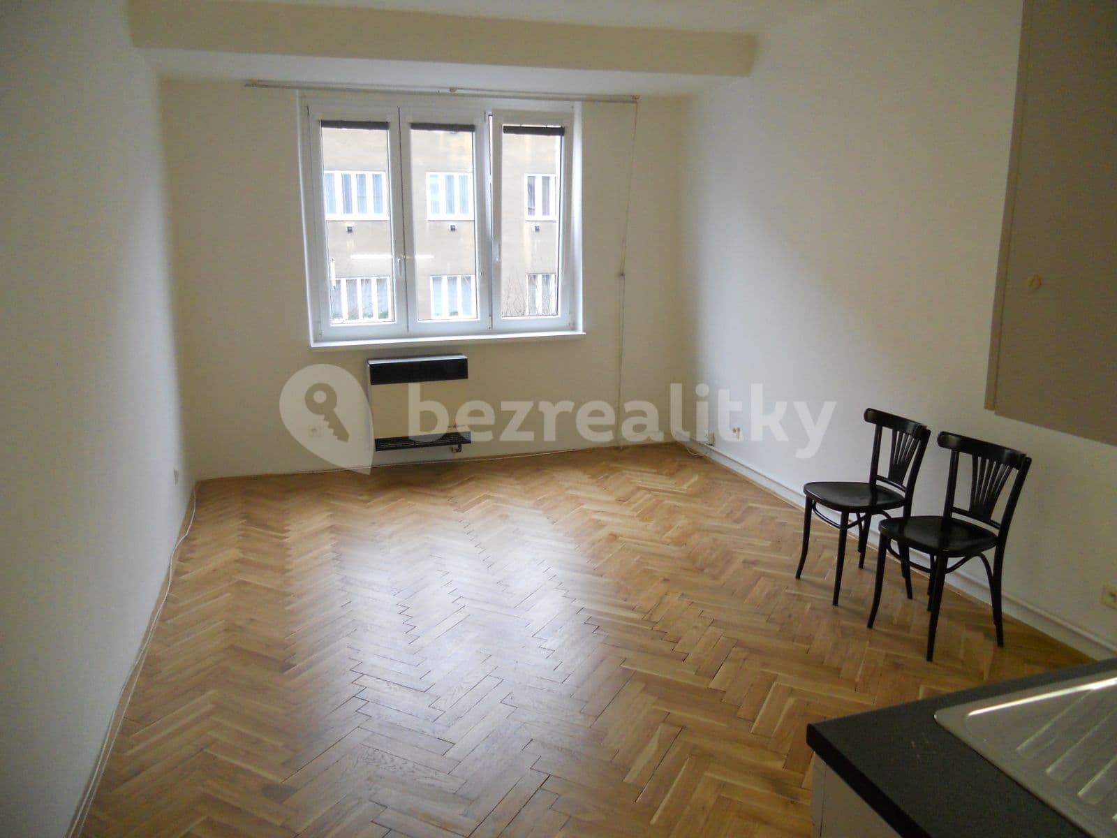 Pronájem bytu 1+kk 25 m², Koulova, Praha, Praha Pronájem bytu 1+kk 25 m², Koulova, Praha, Praha