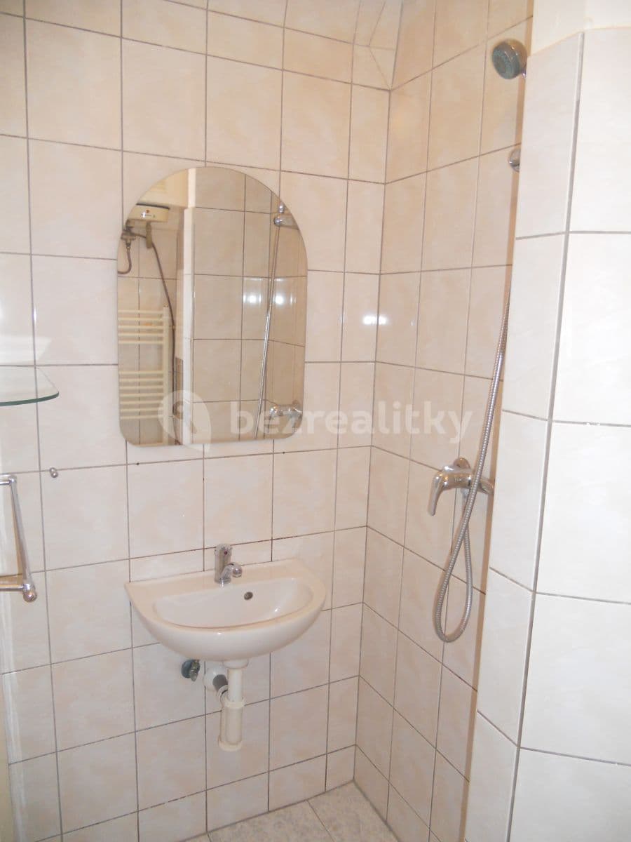 Pronájem bytu 1+kk 25 m², Koulova, Praha, Praha Pronájem bytu 1+kk 25 m², Koulova, Praha, Praha