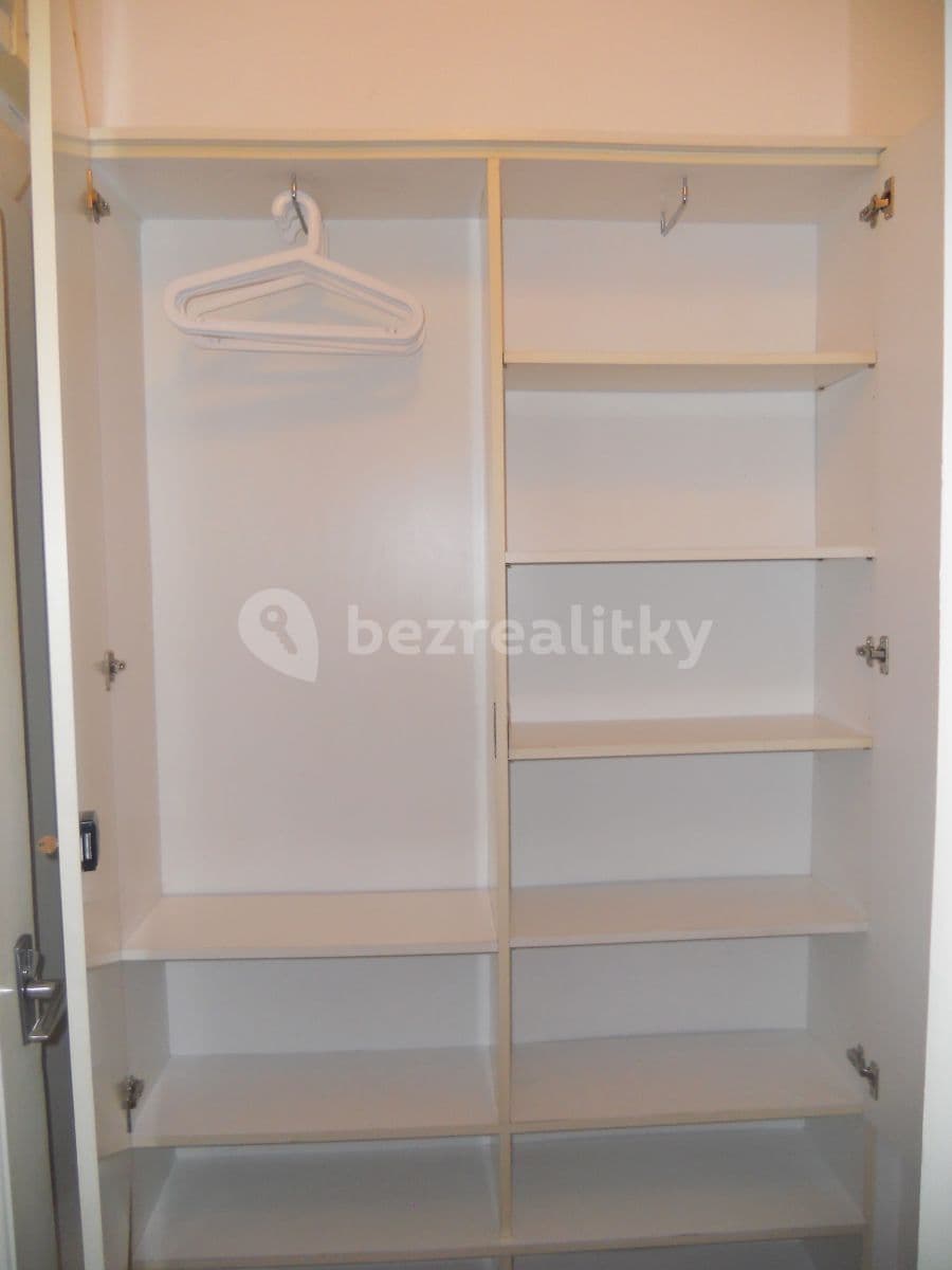 Pronájem bytu 1+kk 25 m², Koulova, Praha, Praha Pronájem bytu 1+kk 25 m², Koulova, Praha, Praha
