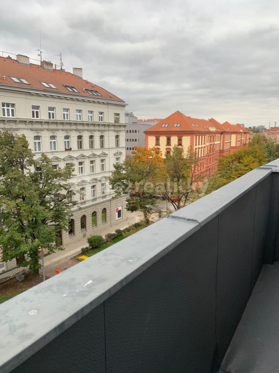 Pronájem bytu 3+1 75 m², Dvacátého osmého pluku, Praha, Praha Pronájem bytu 3+1 75 m², Dvacátého osmého pluku, Praha, Praha