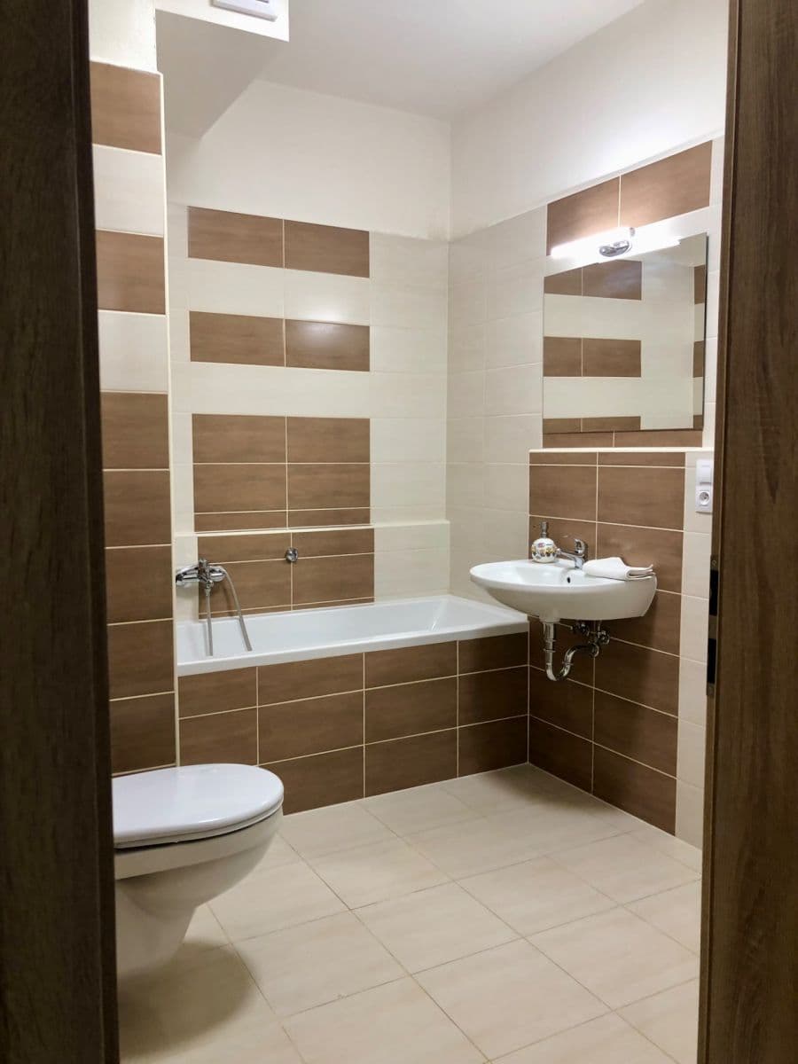 Pronájem bytu 2+kk 59 m², Poděbradova, Plzeň, Plzeňský kraj Pronájem bytu 2+kk 59 m², Poděbradova, Plzeň, Plzeňský kraj